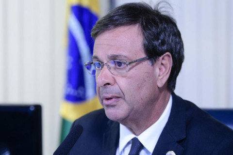 Moraes revoga prisão de Gilson Machado