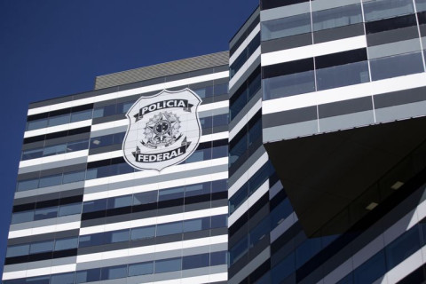 Brasil retira credenciais diplomáticas de agente dos Estados Unidos Medida ocorre após delegado brasileiro ser obrigado a deixar os EUA