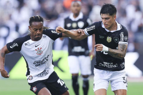 Brasileiro: Corinthians e Botafogo empatam em jogo elétrico de quatro gols