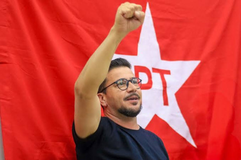 MOMENTO HISTÓRICO: MOVIMENTO GOSPEL DÁ FÔLEGO A LULA NO SUL E RECONQUISTA ESPAÇO POLÍTICO COM APOIO DE ARIILSON CHIORATO E REQUIÃO FILHO