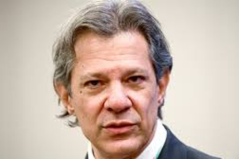 Meta remove vídeo falso de Haddad depois de notifição da AGU Ministro da Fazenda usou as redes para desmentir boatos