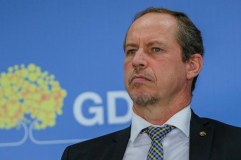 Celina quer empurrar para o povo pagar as fraudes no BRB, critica Cappelli