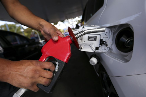 Petrobras anuncia redução de R$ 0,17 no litro da gasolina para distribuidoras