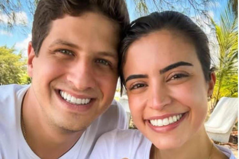 João Campos e Tabata Amaral ficam noivos