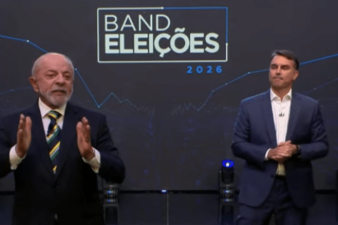 Lula cita 43 mentiras de Flávio e cobra explicações sobre R$ 134 milhões de Vorcaro