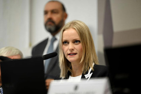 CPI do INSS quer ouvir ministra do STM por receber R$ 700 mil de empresa ligada a Careca do INSS