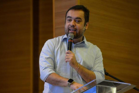 Governo do Rio ignorou alerta do TCE e aplicou quase R$ 1 bi no Banco Master