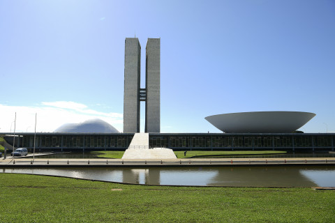 Senado vota PEC do fim da escala 6x1 nesta quarta-feira sob pressão para acelerar tramitação