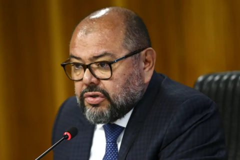 Ex-ministro de Bolsonaro era pilar das fraudes no INSS