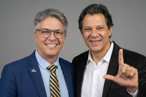 De olho no voto cristão: Gil do Povo (PT) à ALESP acende alerta na base de Tarcísio
