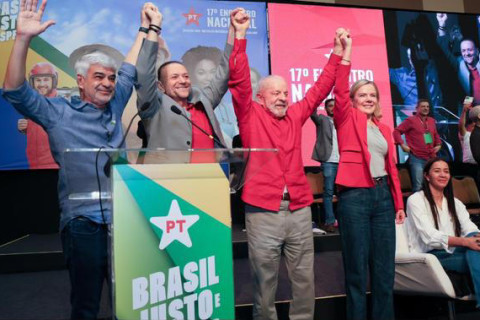 PT mantém liderança na preferência partidária, e PL bate recorde histórico, aponta Datafolha