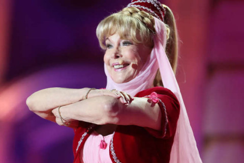 Jeannie faz 94 anos: A surpreendente carreira de Barbara Eden