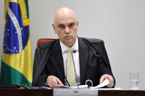 Moraes autoriza PF prorrogar investigação contra réus da trama golpista