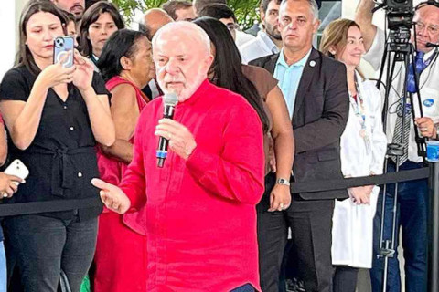 Mais brasileiros aprovam o governo Lula, segundo pesquisa