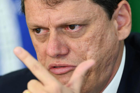 COP30: Tarcísio faz evento preparatório com baixíssima adesão de aliados e presenciáveis