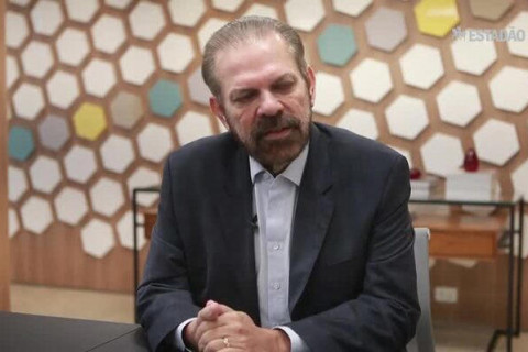 Justiça nega pedido de afastamento de presidente da FPF e suspensão de contrato com a Petrobras