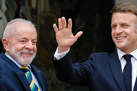 Na Índia, Lula e Macron discutem combate ao crime transnacional