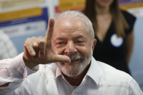 Aprovação de Lula cresce e vai a 46%, aponta pesquisa Genial/Quaest