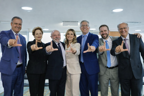 Lula anuncia rede de hospitais e serviços inteligentes do SUS: “Precisamos garantir que o povo mais humilde não seja invisível”