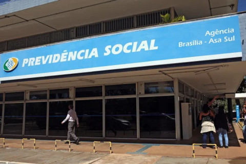 INSS antecipa pagamento de aposentados e pensionistas Cerca de 15 milhões de pessoas serão beneficiadas