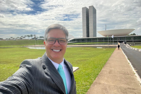 Mario Milani e Lula estão com Gilvandro, e apoio dentro do PT cresce