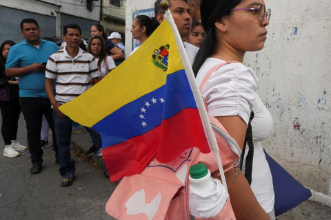 Venezuela vive clima de caos: tensão nas ruas, filas intermináveis e disparada de preços, relata brasileiro