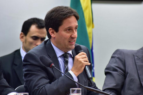 Ex-diretor do BC cooptado pelo Master vendeu fazenda a cunhado de Vorcaro por R$ 3 milhões