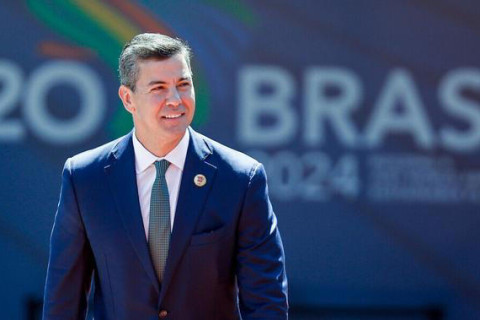 Presidente do Paraguai rejeita redução da tarifa de Itaipu após 2026