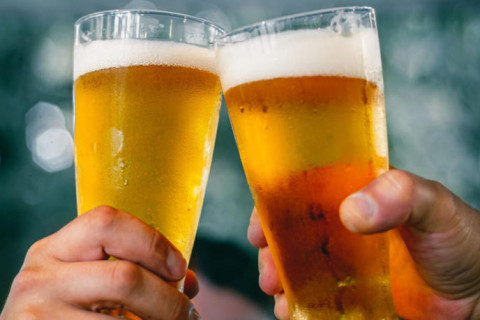 Por que o consumo de cerveja faz mal? Entenda